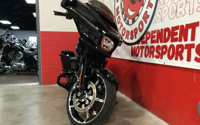 2024 Harley-Davidson Street Glide Base