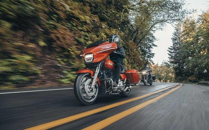 2024 Harley-Davidson Street Glide Base
