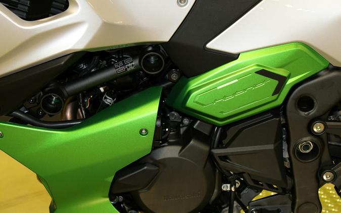 2024 Kawasaki NINJA 7 HYBRID / CX500ARFNL