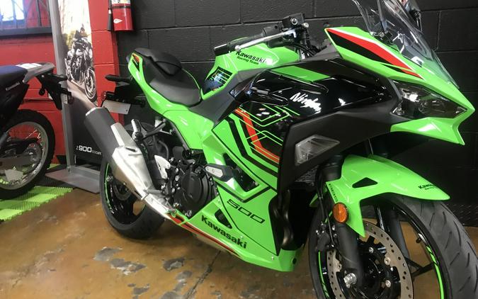 2024 Kawasaki NINJA 500 KRT EDITION SE ABS