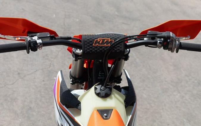 New 2024 KTM 300 XC ORANGE