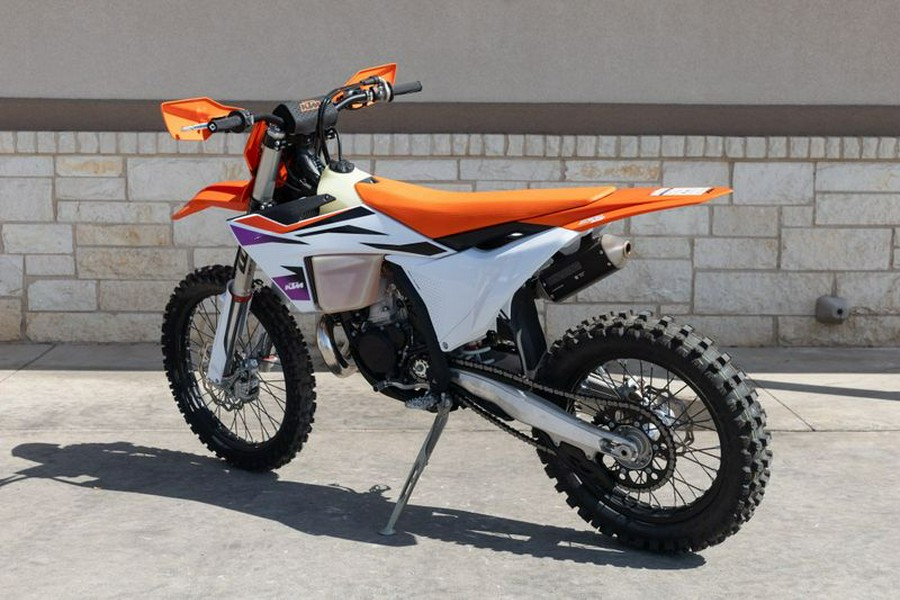 New 2024 KTM 300 XC ORANGE