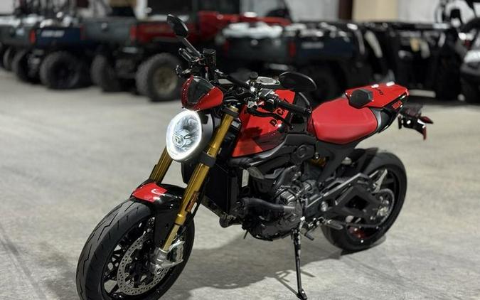 2025 Ducati Monster SP
