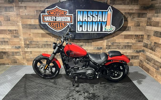 2023 Harley-Davidson Softail® Street Bob® 114