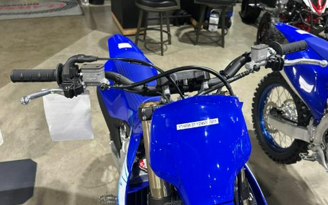 2027 Yamaha YZ450F