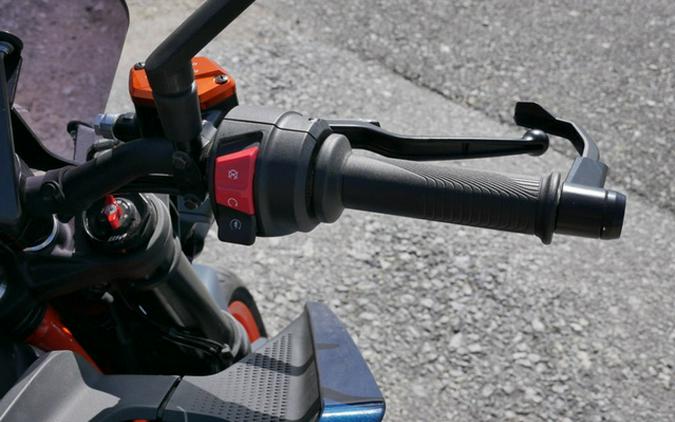 2024 KTM Duke 390