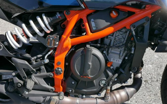 2024 KTM Duke 390