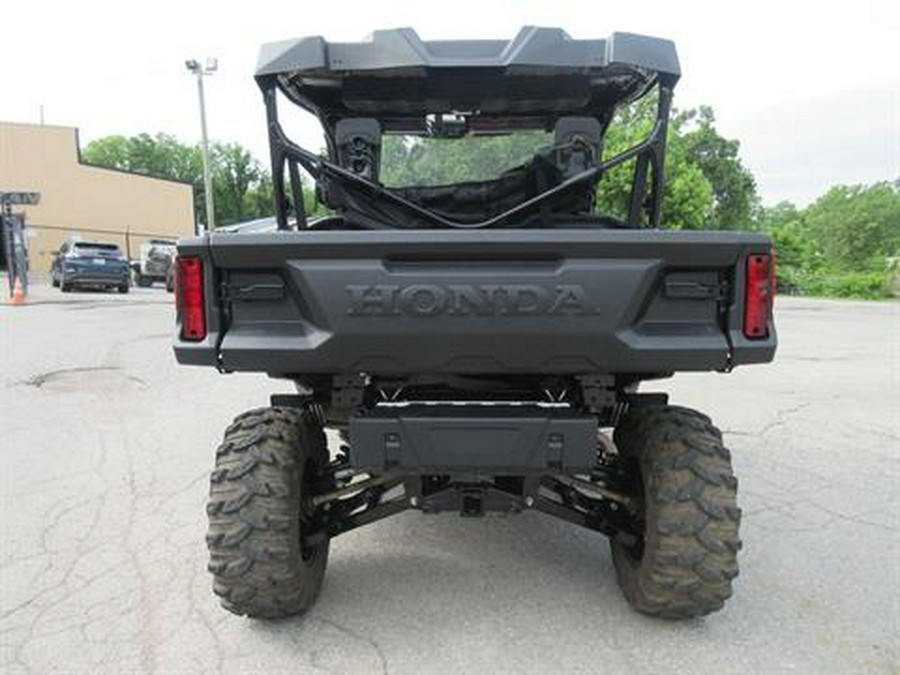 2024 Honda Pioneer 1000 Deluxe