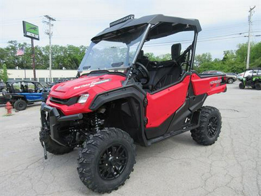 2024 Honda Pioneer 1000 Deluxe