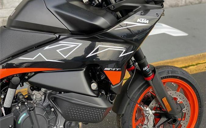 2024 KTM 890 SMT