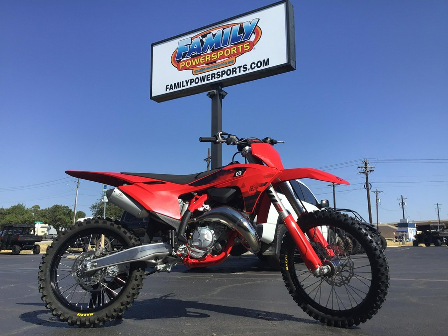 2027 GASGAS MC 125