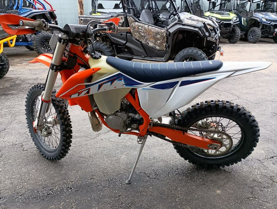 2022 KTM 300 XC TPI