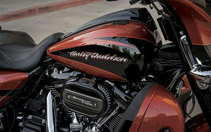 2017 Harley-Davidson CVO™ Street Glide®