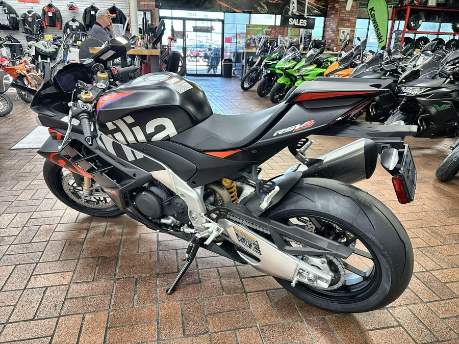 2024 APRILIA RSV4 FACTORY TIME ATTACK
