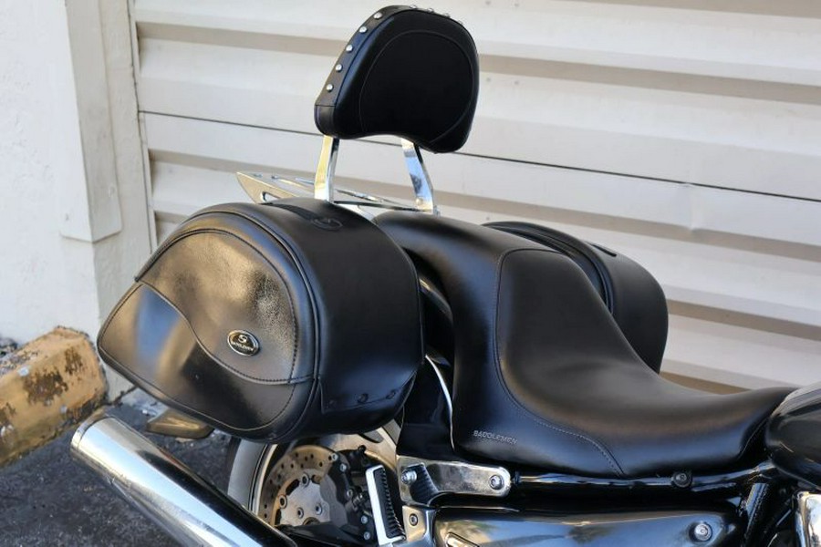 2006 Suzuki Boulevard C90T