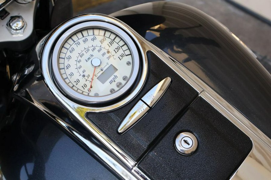 2006 Suzuki Boulevard C90T