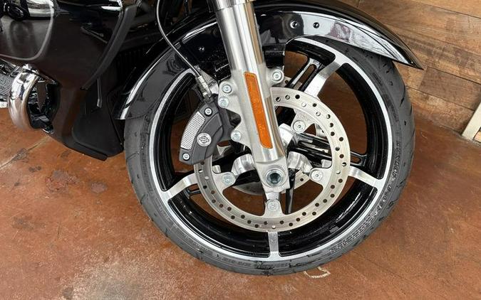 2025 Harley-Davidson® FLHXU - Street Glide® Ultra