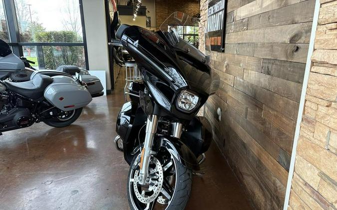 2025 Harley-Davidson® FLHXU - Street Glide® Ultra