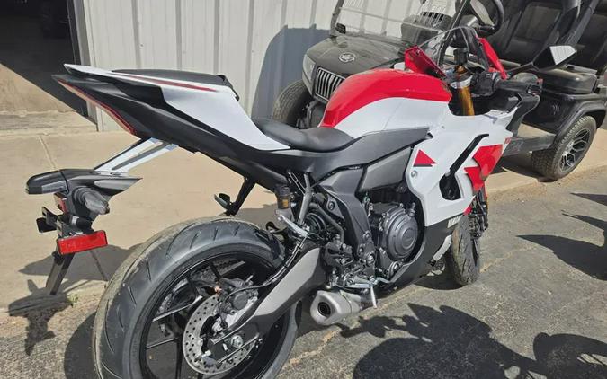 2026 YAMAHA YZF-R7 70TH ANNIVERSARY EDITION