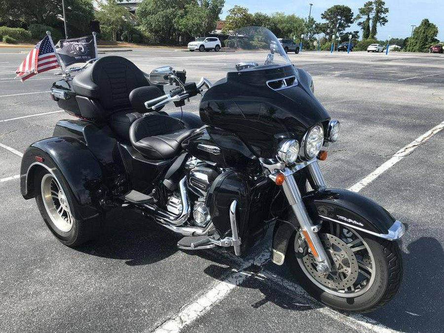 2021 Harley-Davidson® FLHTCUTG - Tri Glide® Ultra