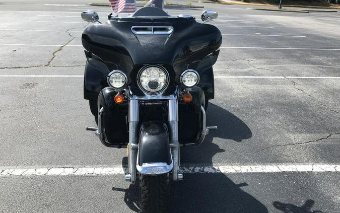 2021 Harley-Davidson® FLHTCUTG - Tri Glide® Ultra