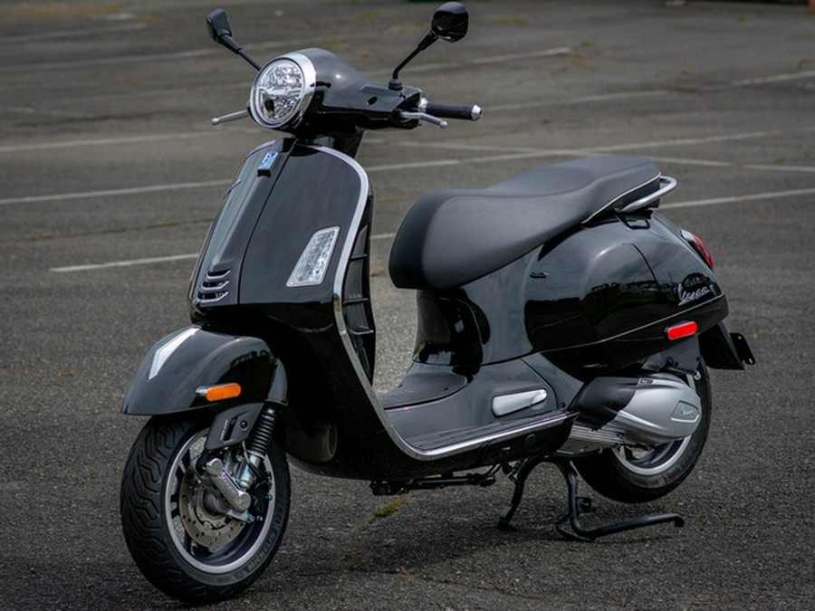 2023 Vespa GTS Super 300