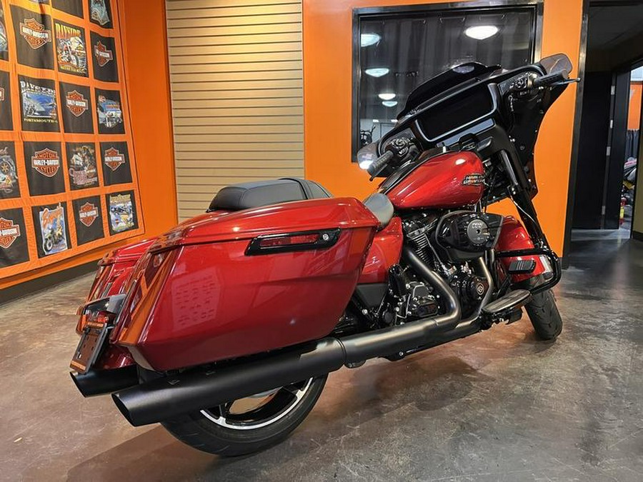 2025 Harley-Davidson® FLHX - Street Glide®