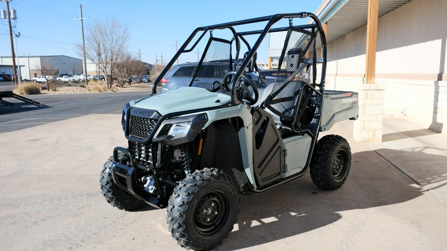 2026 HONDA PIONEER 520