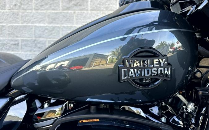 2026 Harley-Davidson® Street Glide 3 Limited Iron Horse Metallic