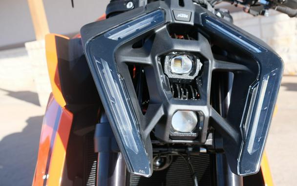 2026 KTM 1390 SUPER DUKE R EVO