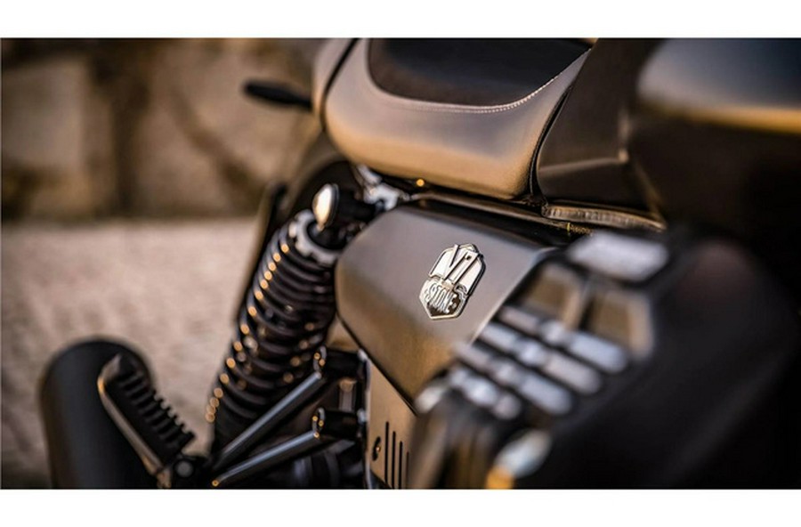2021 Moto Guzzi V7 STONE