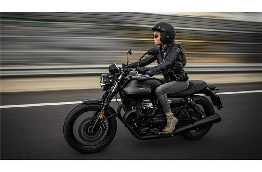 2021 Moto Guzzi V7 STONE