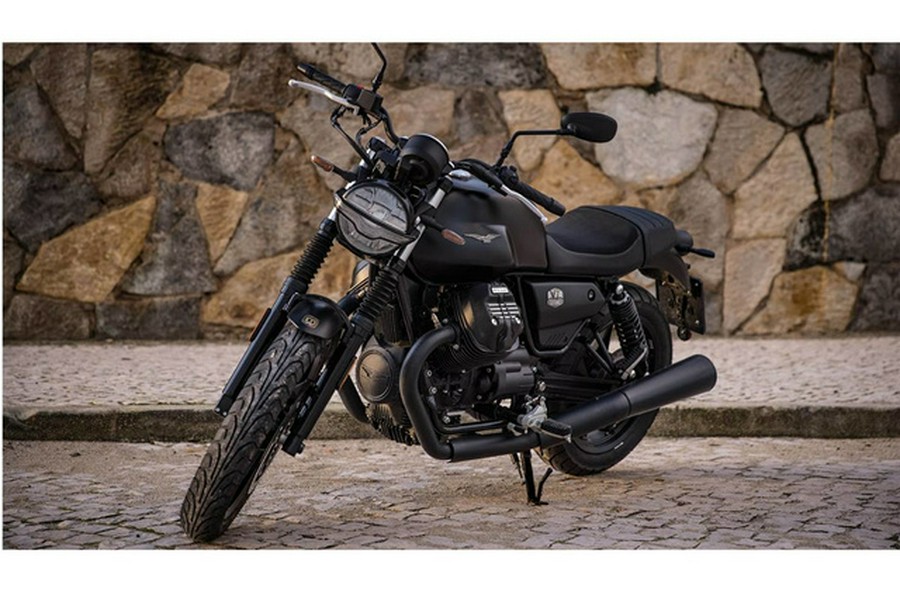 2021 Moto Guzzi V7 STONE