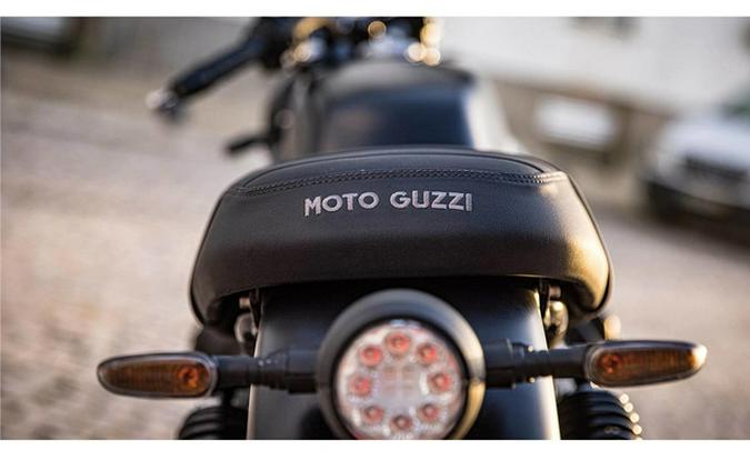 2021 Moto Guzzi V7 STONE
