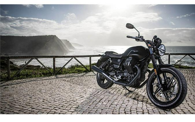 2021 Moto Guzzi V7 STONE
