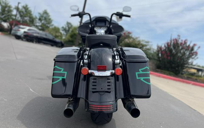 2019 Harley-Davidson® FLTRX Road Glide® Vivid Black 656104
