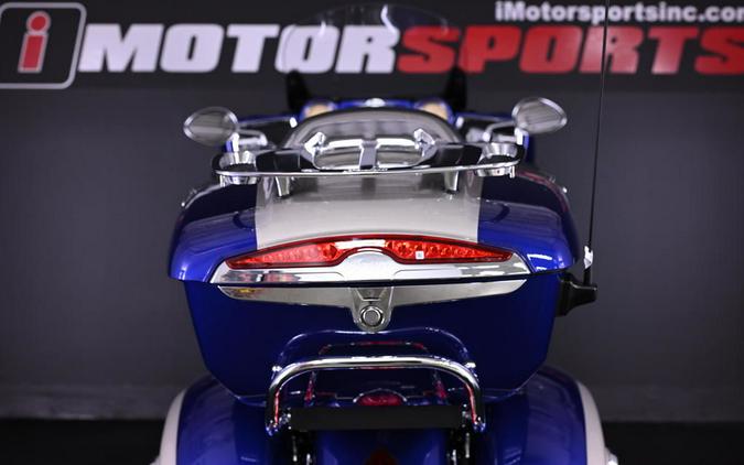 2024 Indian Motorcycle® Roadmaster® with Powerband Audio Package Spirit Blue Metallic/Silver Quartz