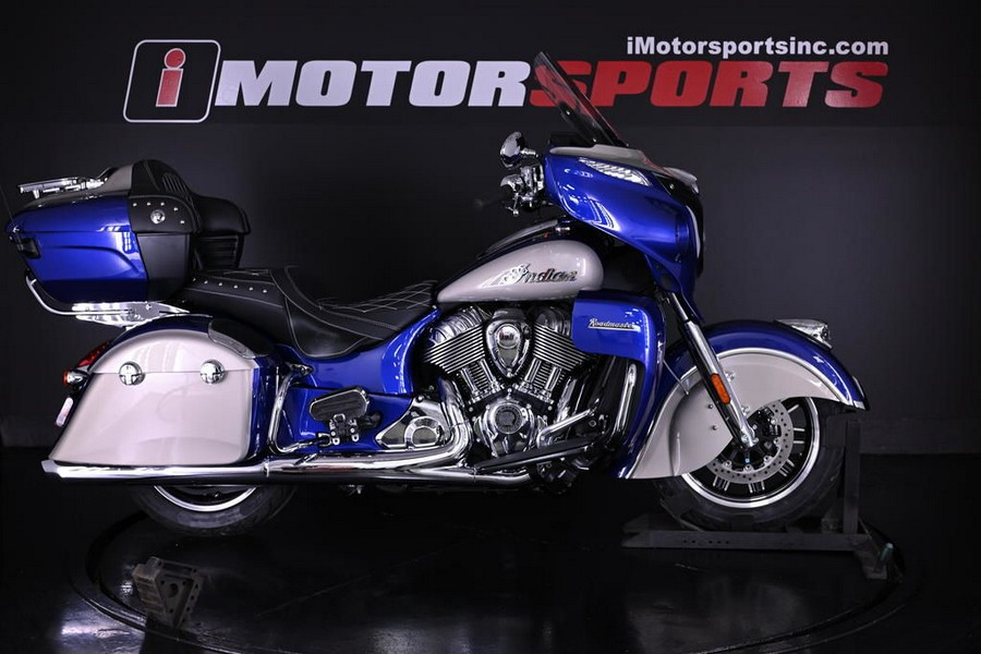 2024 Indian Motorcycle® Roadmaster® with Powerband Audio Package Spirit Blue Metallic/Silver Quartz