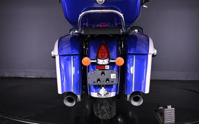 2024 Indian Motorcycle® Roadmaster® with Powerband Audio Package Spirit Blue Metallic/Silver Quartz