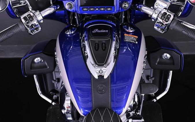 2024 Indian Motorcycle® Roadmaster® with Powerband Audio Package Spirit Blue Metallic/Silver Quartz