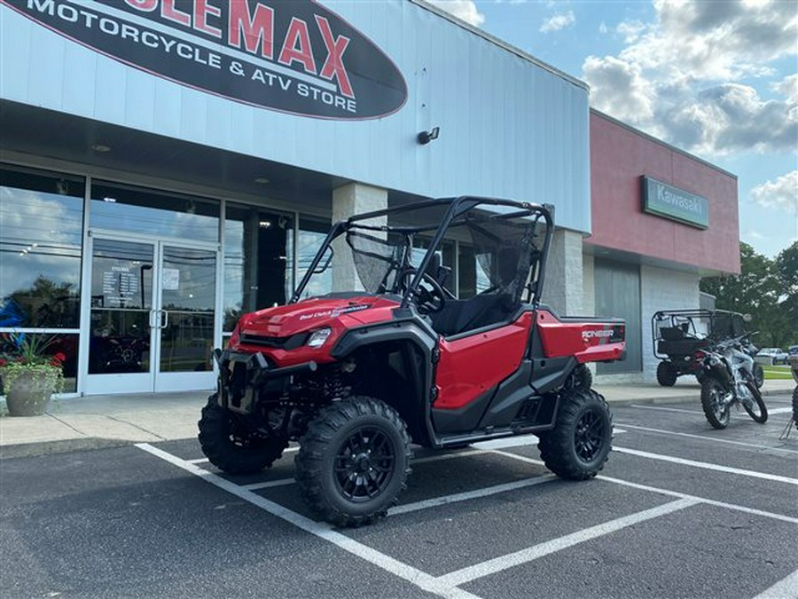 2024 Honda Pioneer 1000 Deluxe