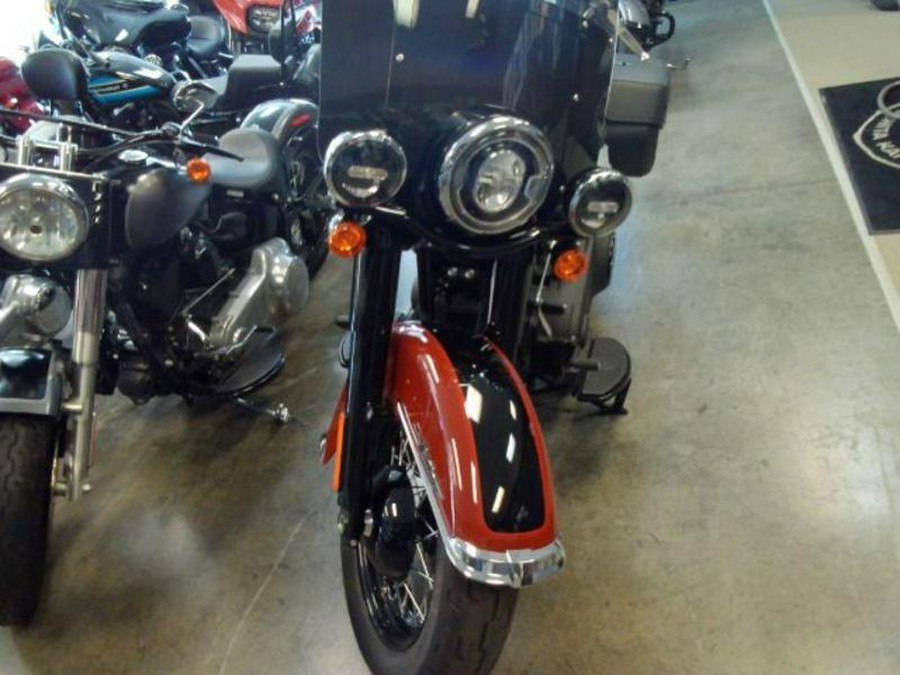 2024 Harley-Davidson® FLHCS 114