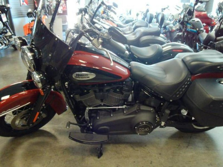 2024 Harley-Davidson® FLHCS 114