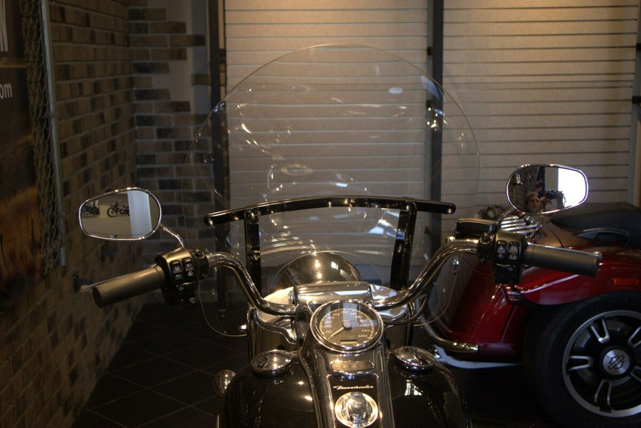 2022 Freewheeler (FLRT)