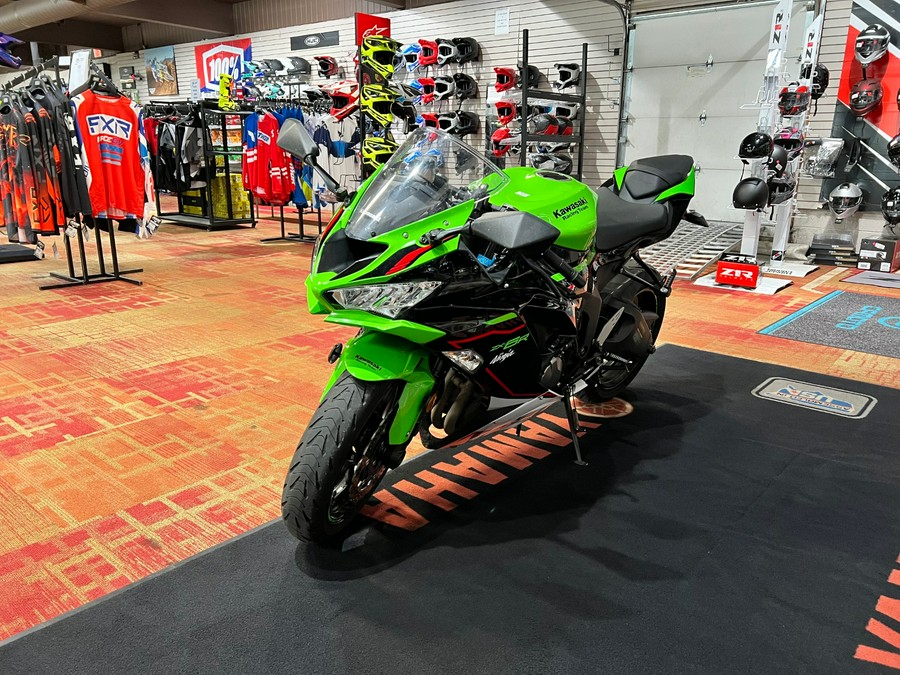 2021 Kawasaki Ninja ZX-6R ABS KRT Edition