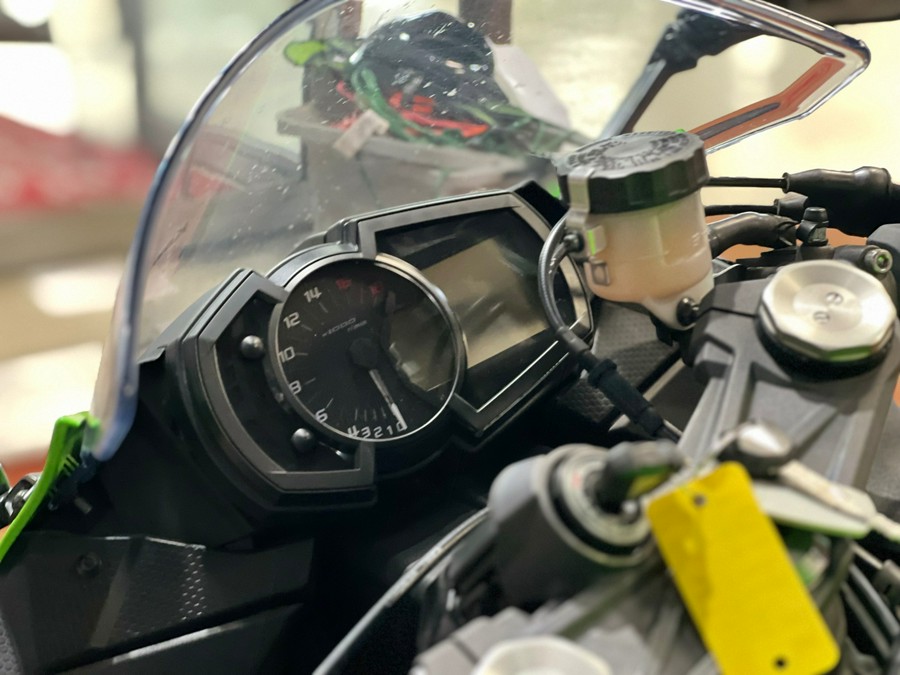 2021 Kawasaki Ninja ZX-6R ABS KRT Edition