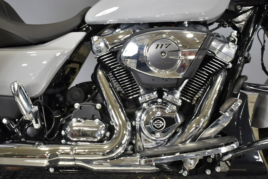 2024 Harley-Davidson Street Glide FLHX