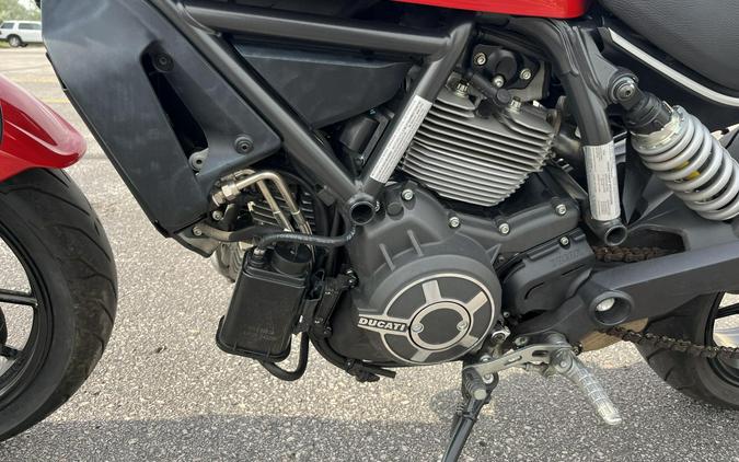 2015 Ducati Scrambler Icon