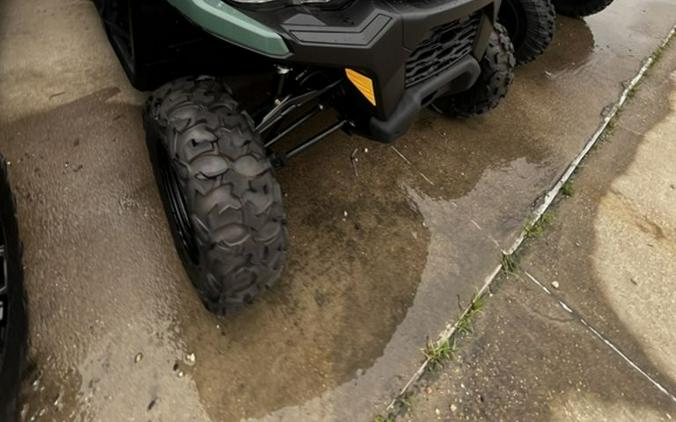 2026 Can-Am Defender MAX HD7