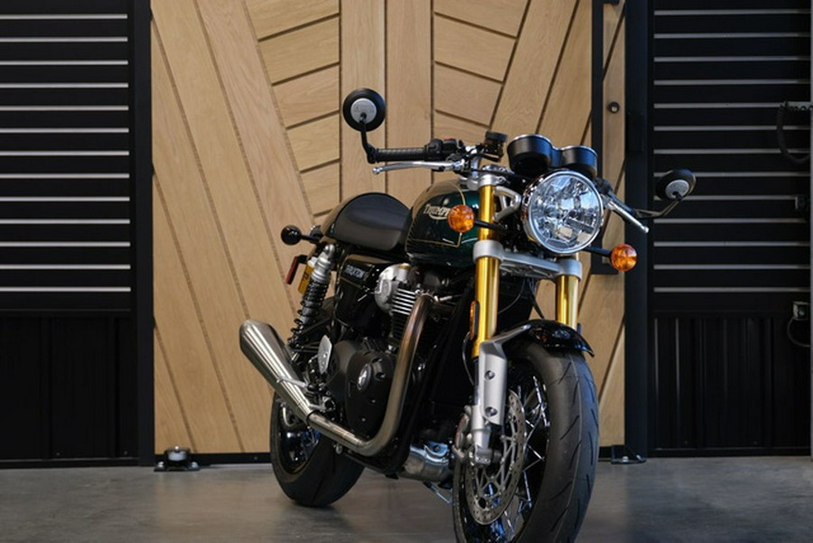 2025 Triumph Thruxton RS Final Edition Competition Green